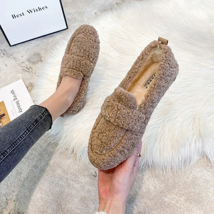 Myla | Soft moccasins with non-slip sole